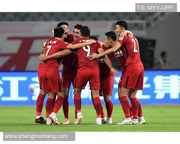 中超联赛精彩对决上港主场迎战北京人和期待激烈碰撞与精彩进球